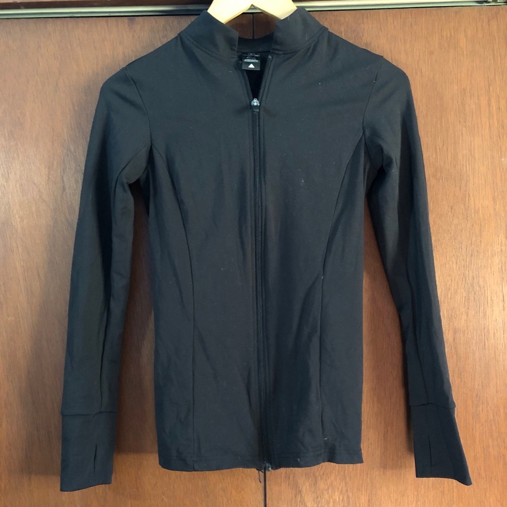 Zip up